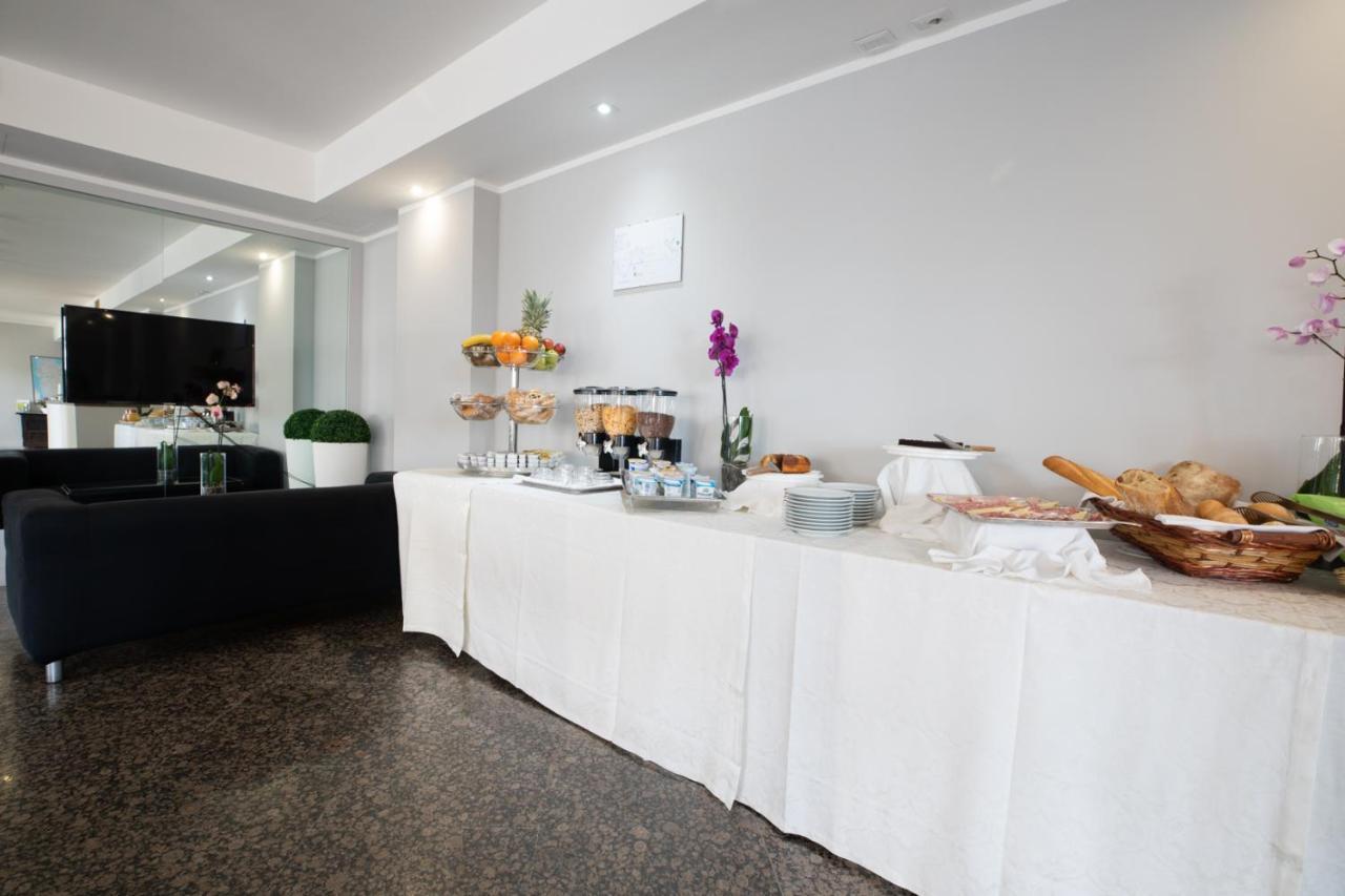 Hotel De Plam Olbia Esterno foto
