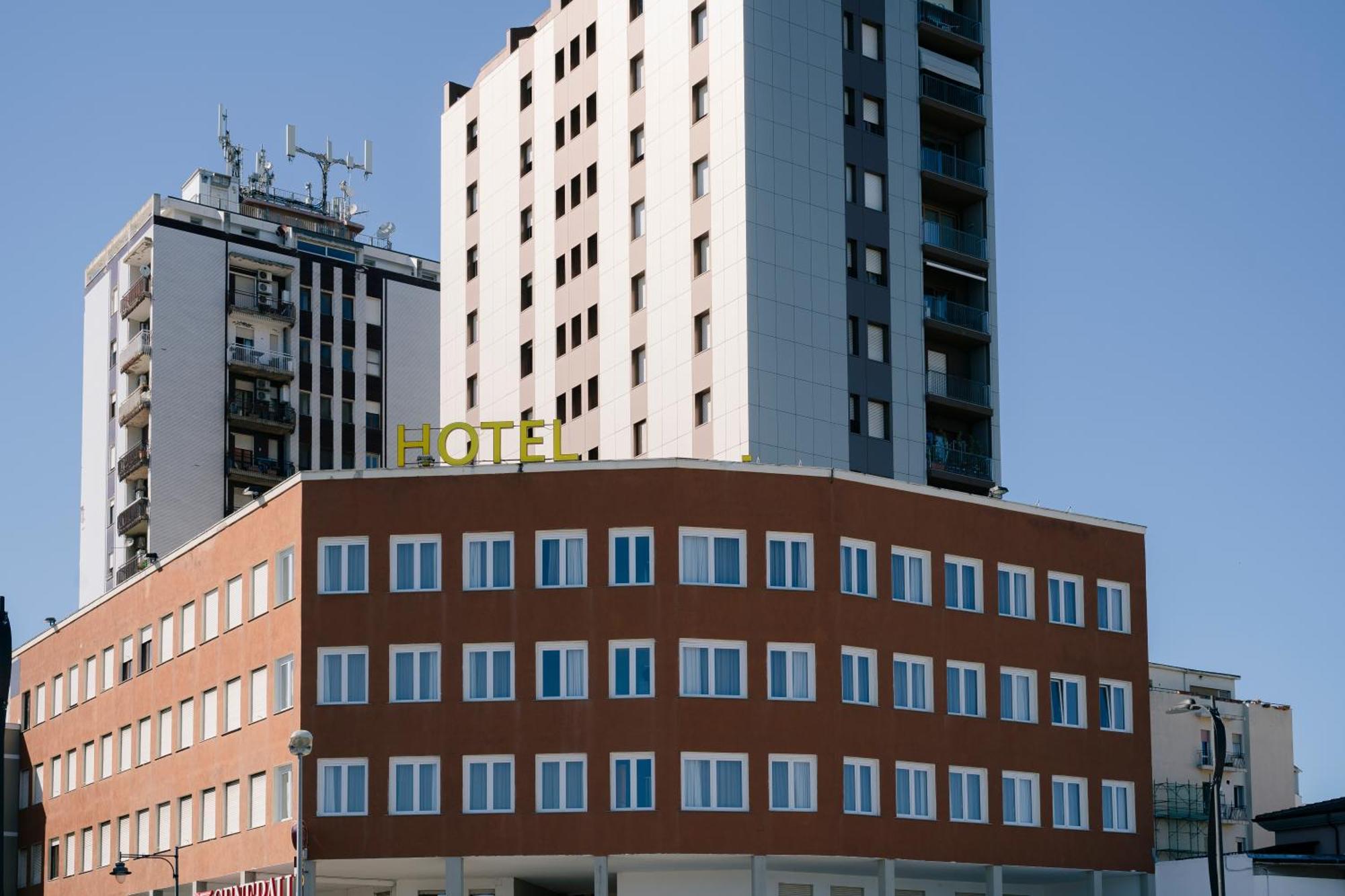 Hotel De Plam Olbia Esterno foto