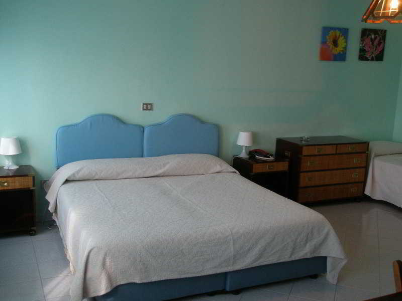 Hotel De Plam Olbia Esterno foto